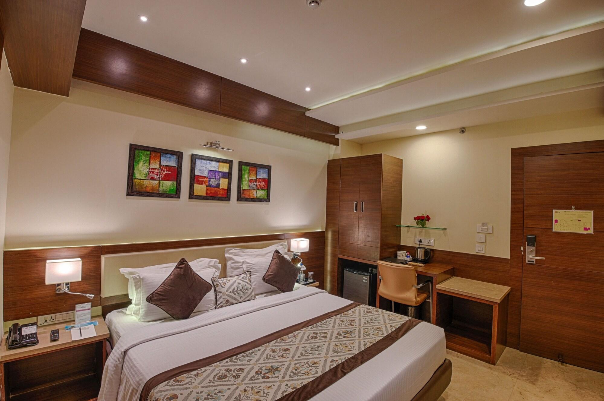 Hotel Lilac Kota  Ngoại thất bức ảnh