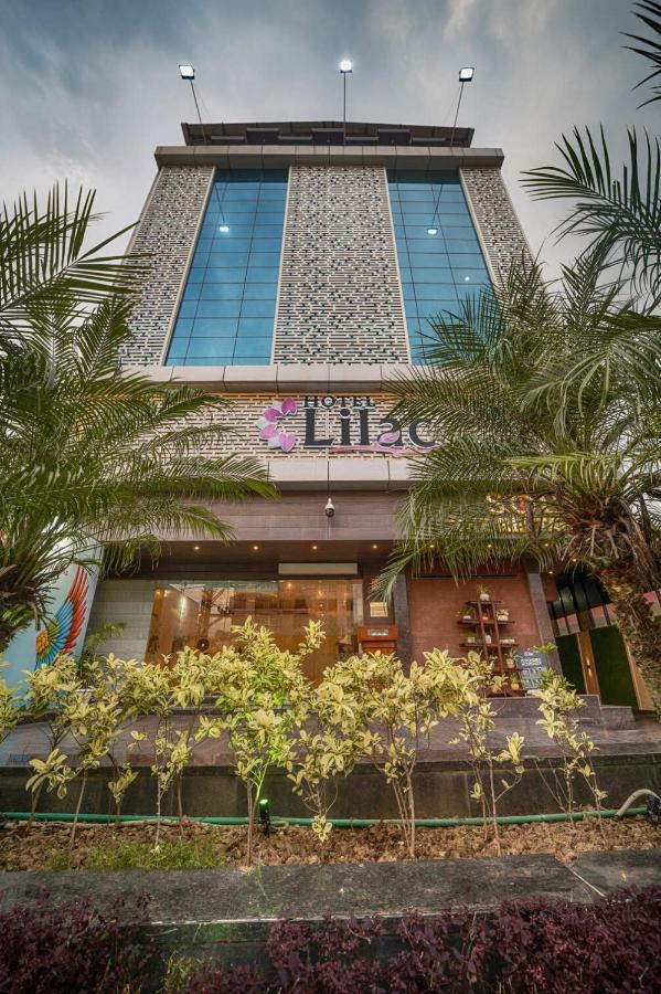 Hotel Lilac Kota  Ngoại thất bức ảnh